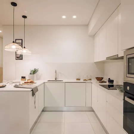 Aurunca - 3 Bedrooms In Avenidas Novas Apartment Lissabon