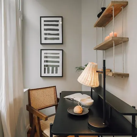 Apartamento Aurunca - 3 Bedrooms In Avenidas Novas Lisboa