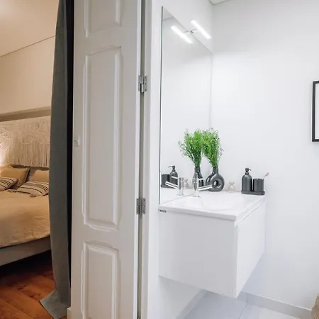 Aurunca - 3 Bedrooms In Avenidas Novas Apartamento *